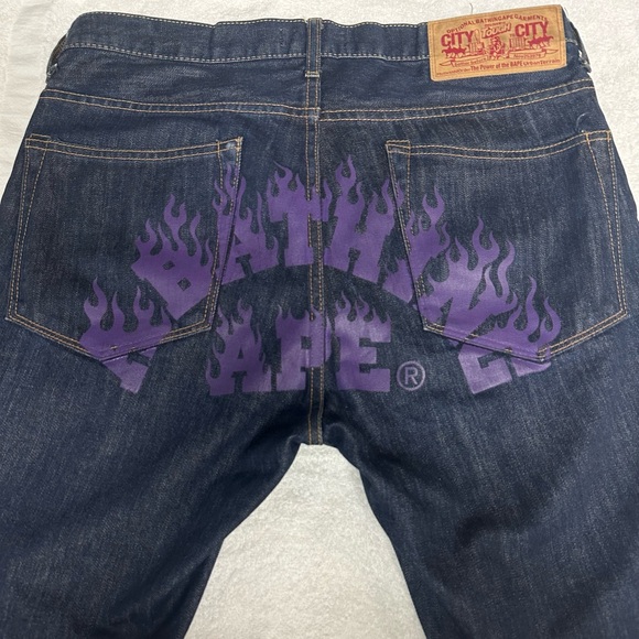 no flaws size 32 (m) barely worn.
